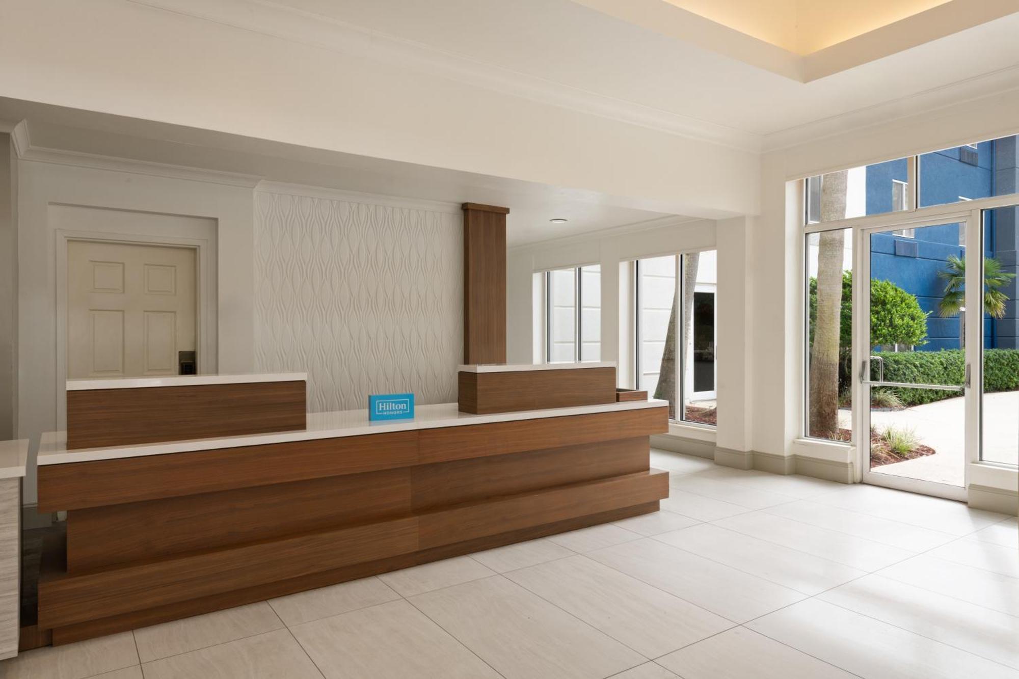 Hilton Garden Inn Tallahassee Extérieur photo